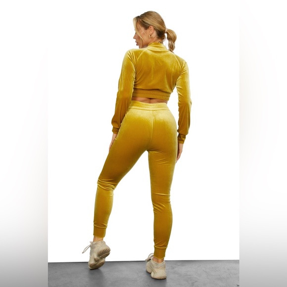 FLORENCE SOFT VELOUR TRACK SET - Picture 4 of 5